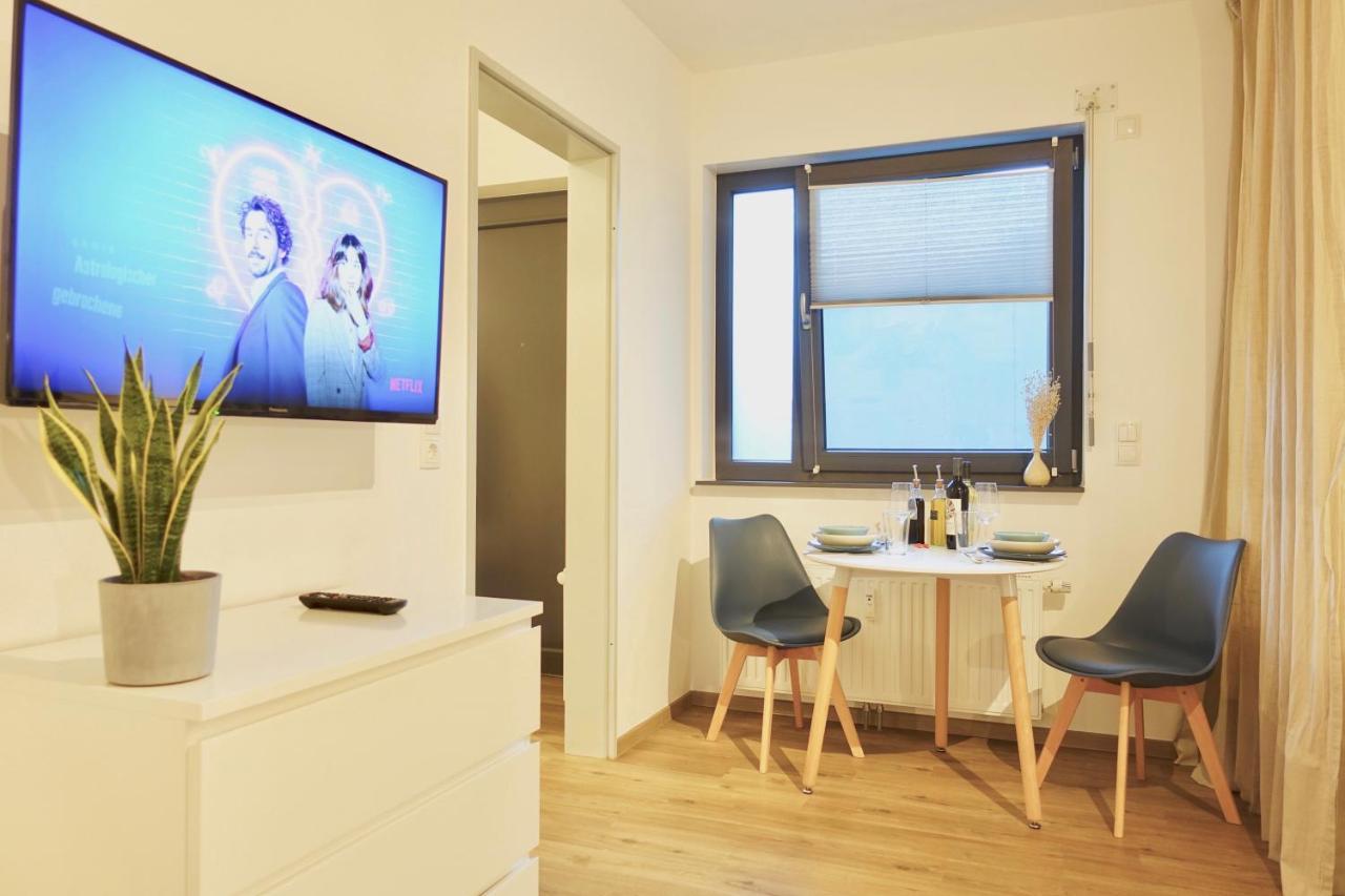 Neu - Gemuetliches Und Modernes Apartment Mit Stellplatz Koblenz  Exterior foto
